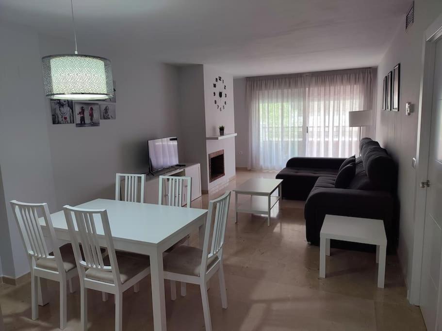 Sunny Guadalmina Apartment 마르베야 외부 사진